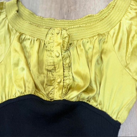 Arden B Yellow and Black Blouse - Picture 2 of 3